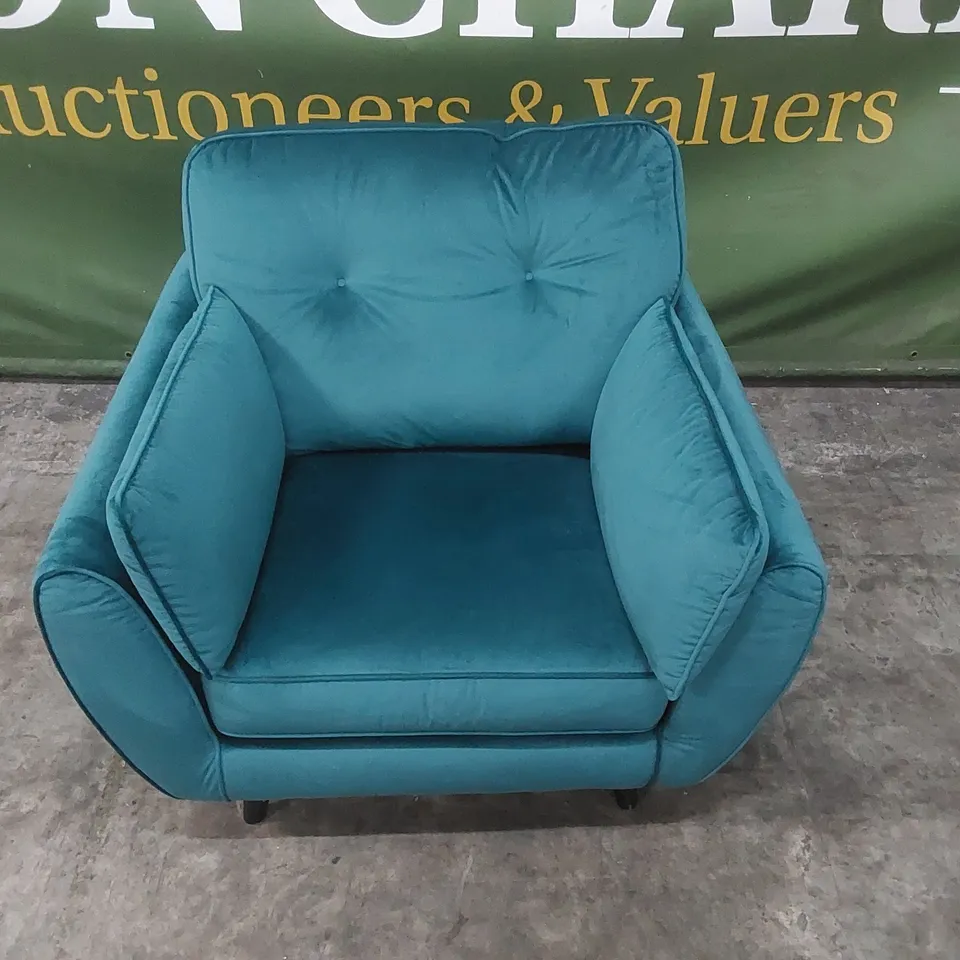 QUALITY DESIGNER ALBIGNANO VELVET UPHOLSTERED ARMCHAIR
