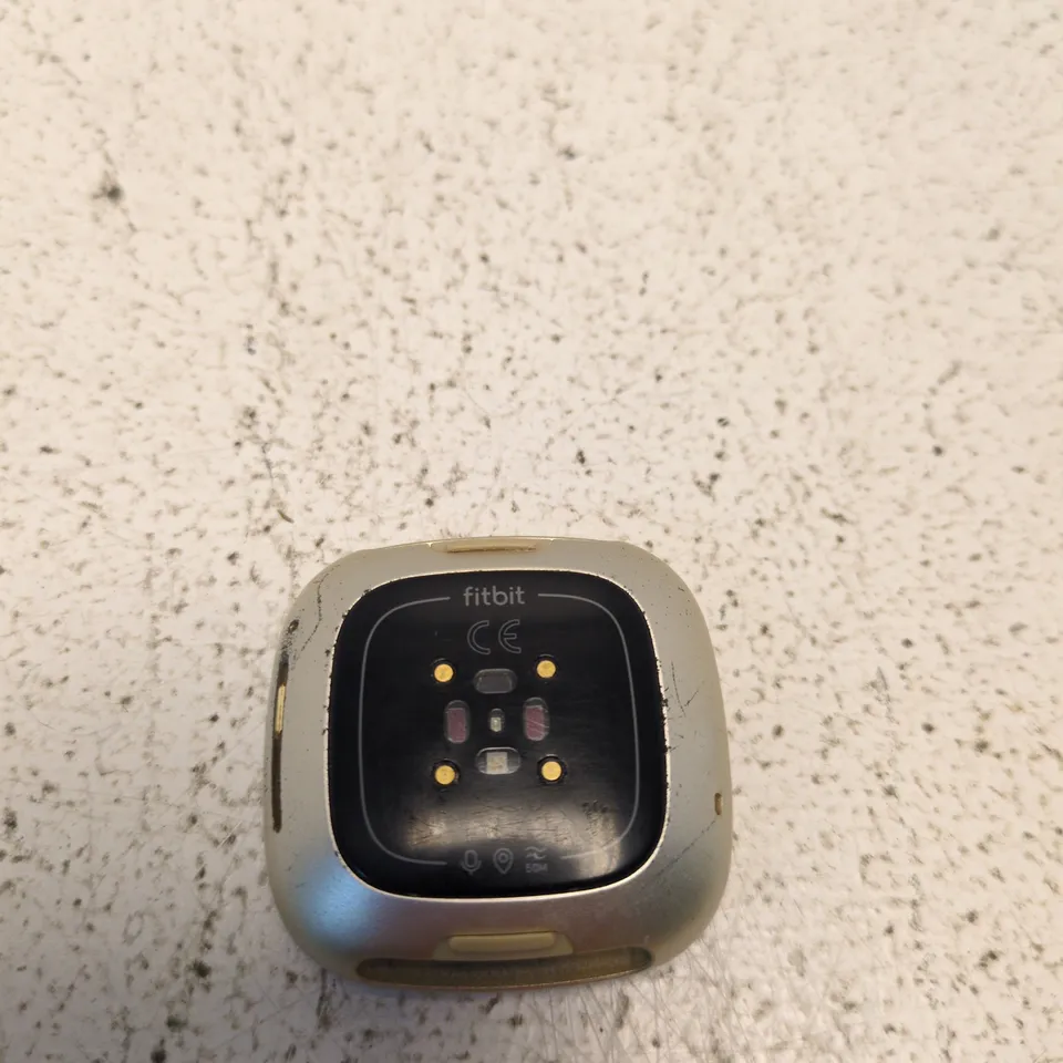 FITBIT VERSA 3 GRAPHITE
