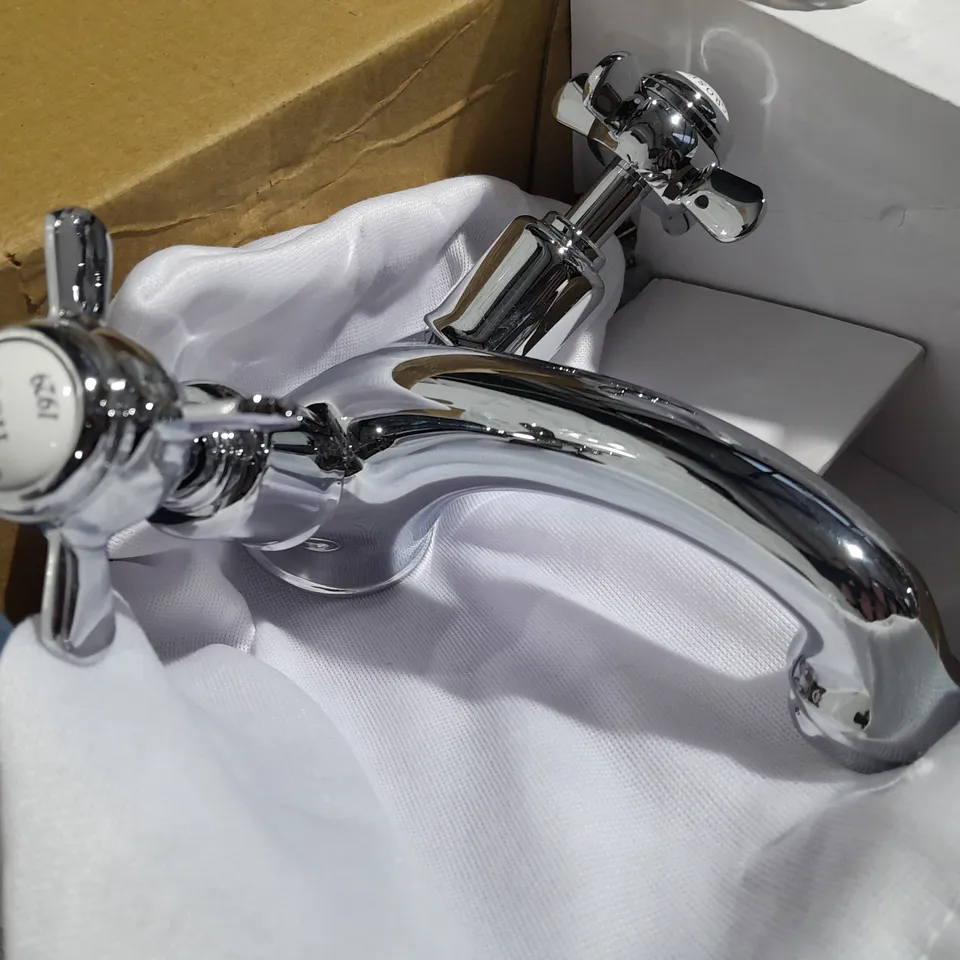 JTP GROSVENOR BASIN MIXER WITH POP WASTE
