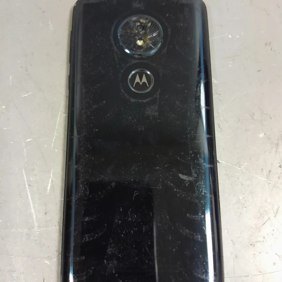 MOTOROLA MOTO SMARTPHONE - MODEL UNSPECIFIED  