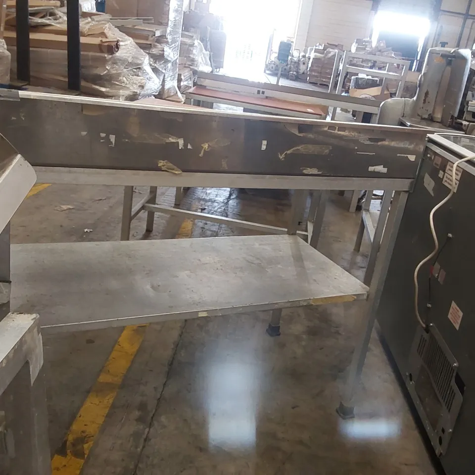 STAINLESS STEEL CATERING TABLE