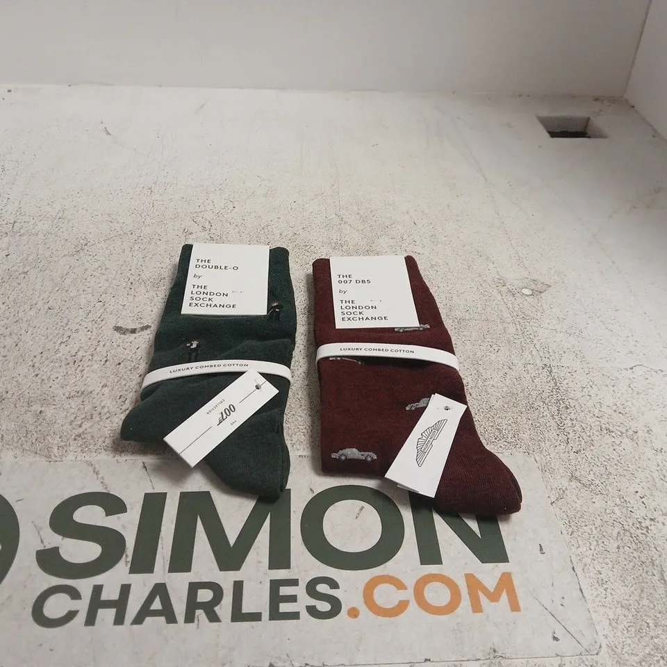 2 X JAMES BOND THEMED SOCKS BY THE LONDON SOCK EXCHANGE (BOND/ASTON MARTIN)