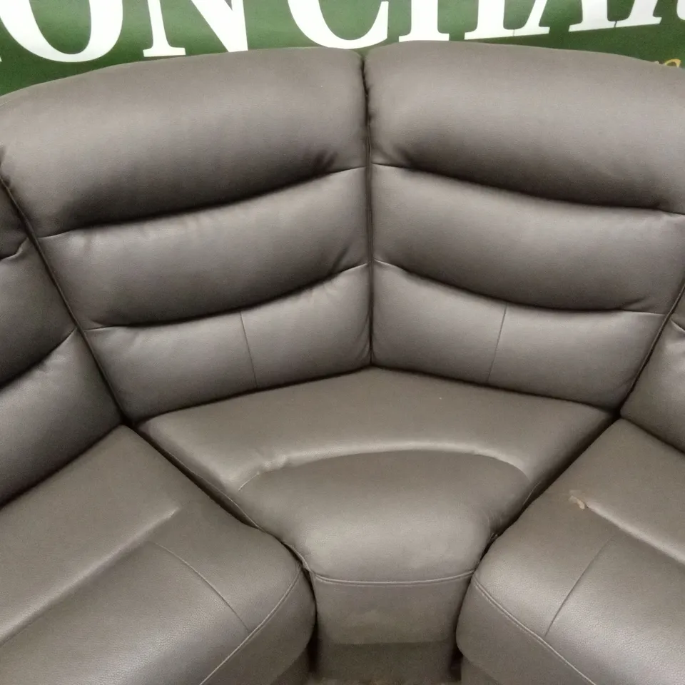 ROTHBURY LUXURY FAUX LEATHER HIGH BACK MANUAL RECLINER CORNER GROUP SOFA RRP £1599