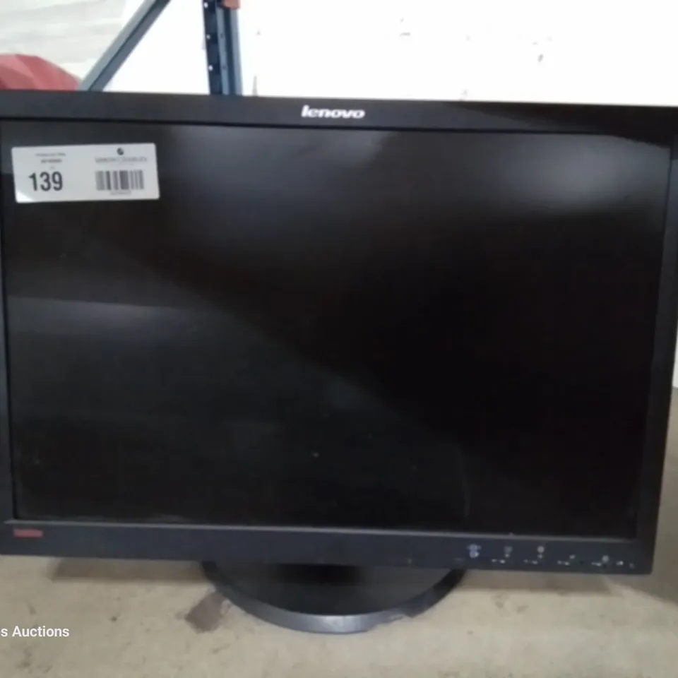 LENOVO THINKVISION DESK TOP MONITOR WITH STAND Model LT2252pwa