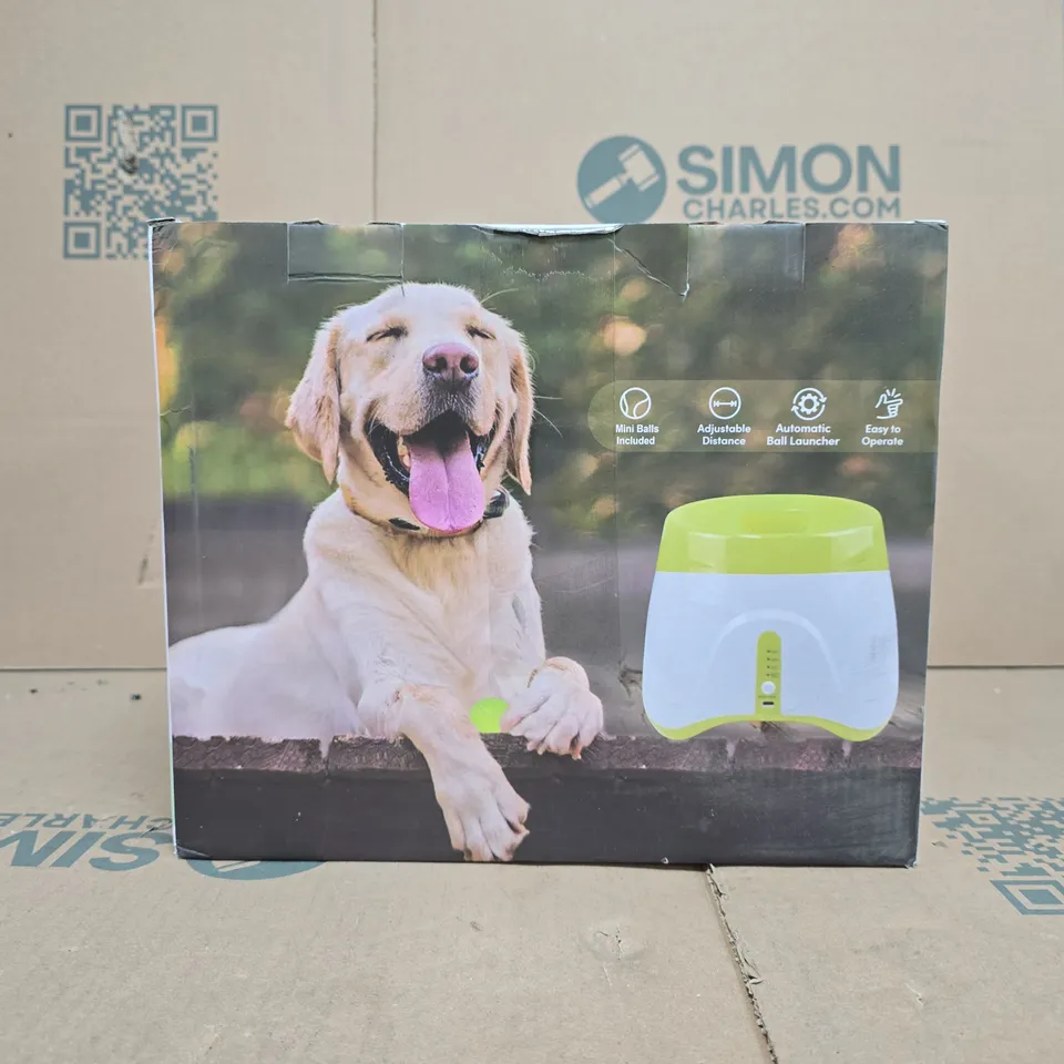 BOXED AUTOMATIC BALL LAUNCHER IN ORANGE