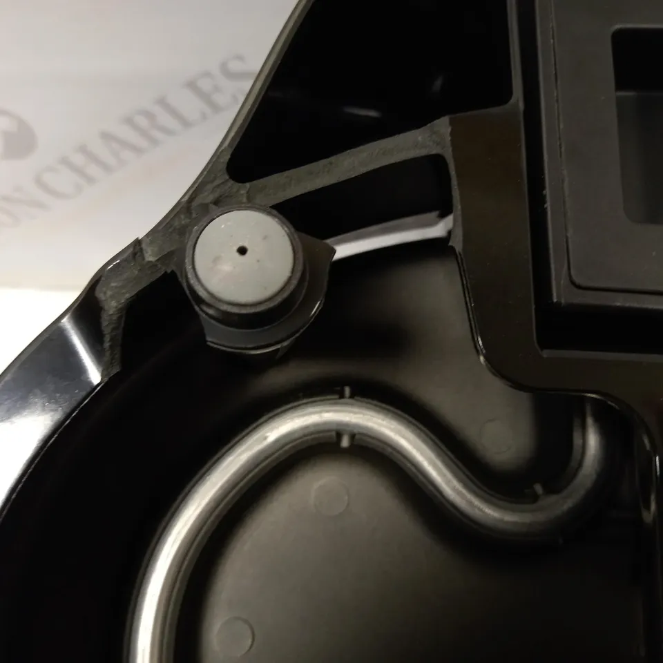 RUSSELL HOBBS GOOD-TO-GO MULTICOOKER