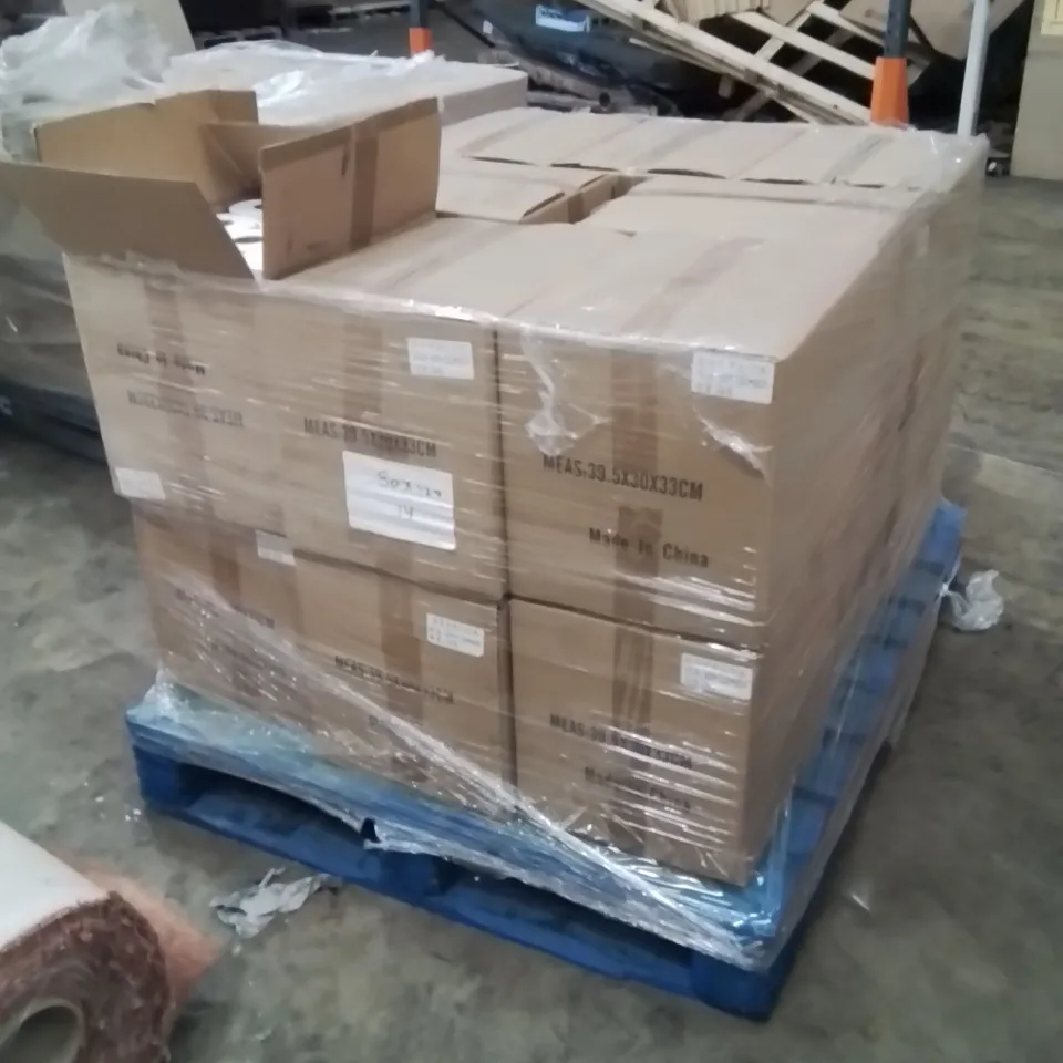 PALLET CONTAINING A LARGE QUANTITY OF TILL ROLL