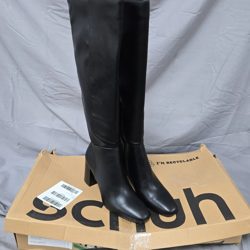 SCHUH DEVLIN KNEE HIGH BOOT - BLACK - 5