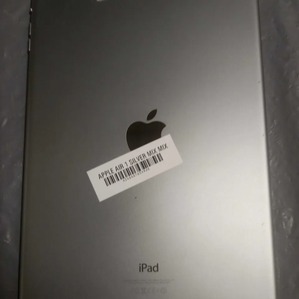 APPLE IPAD AIR 32GB MD786B/A SILVER