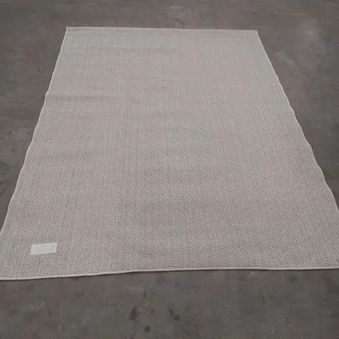 QUALITY DESIGNER AREA RUG - APPROXIMATELY 220 x 155cm