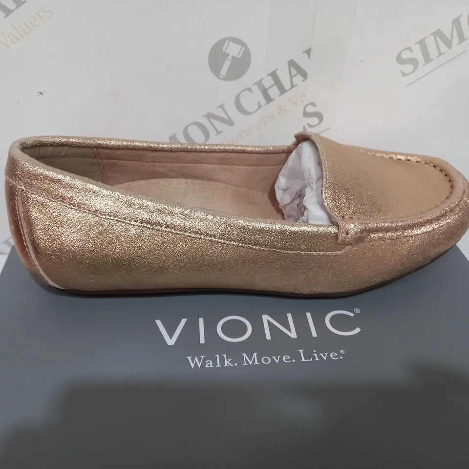 BOXED PAIR OF VIONIC "DEBBIE" LOAFER IN ROSE GOLD, UK SIZE 5