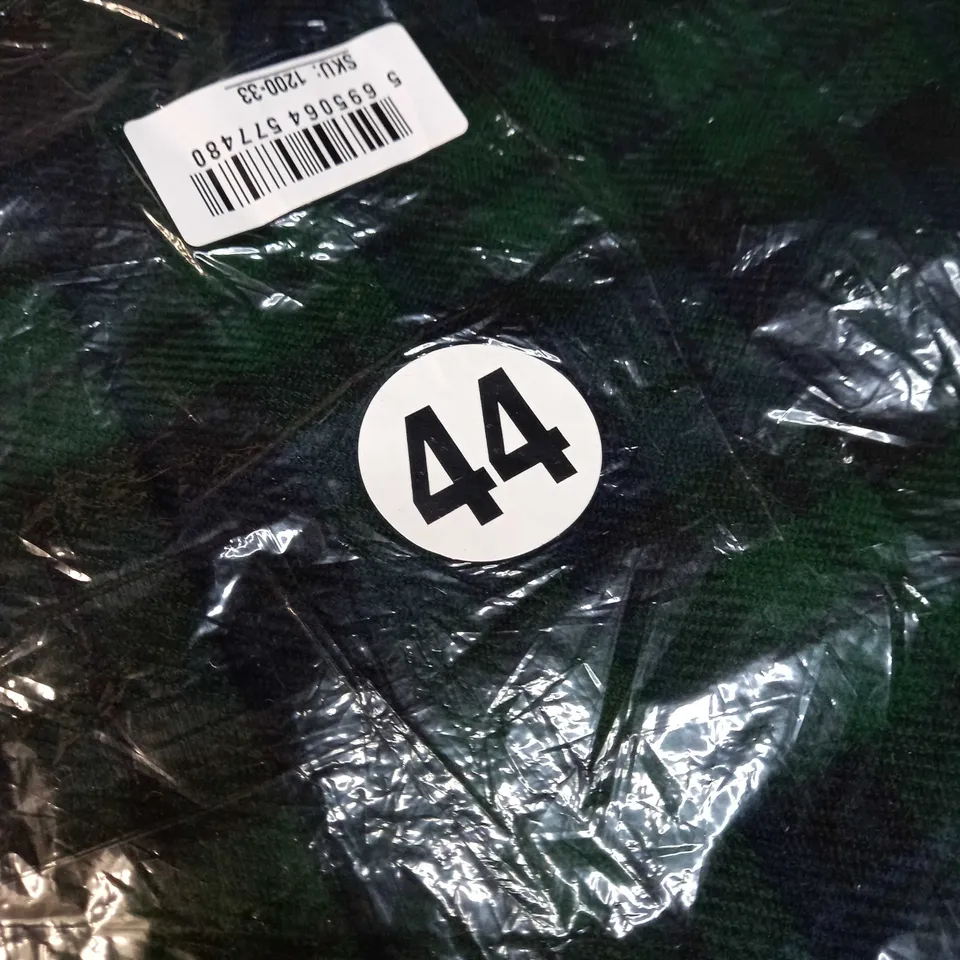 DESIGNER GREEN BLUE TARTEN KILT - SIZE 44