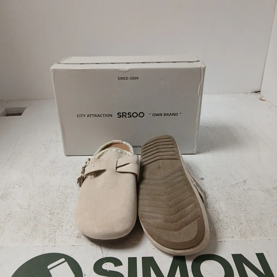 BOXED CITY ATTRACTION SRS00 WOMEN’S BUCKLE SLIP-ON MULES – UK4 (EU37)