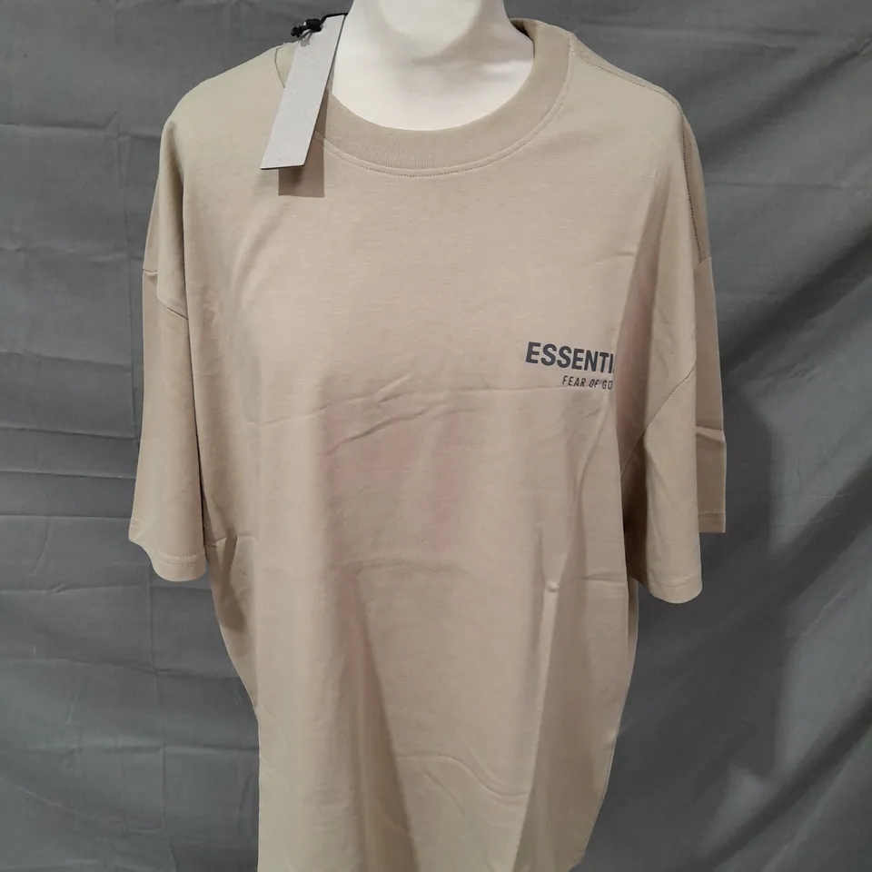 ESSENTAILS FEAR OF GOD BEIGE T-SHIRT - MEDIUM