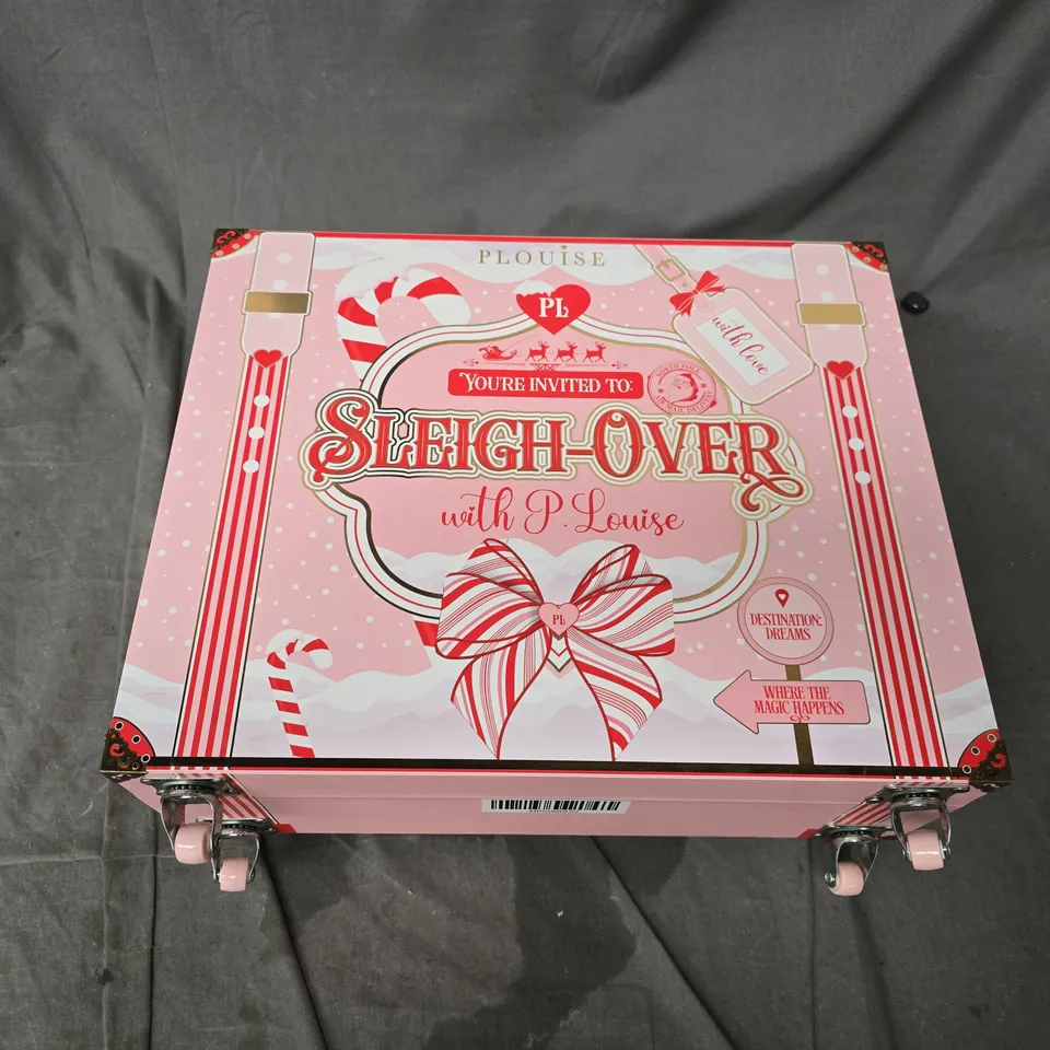 PLOUISE SLEIGH OVER WHEELED CASE 