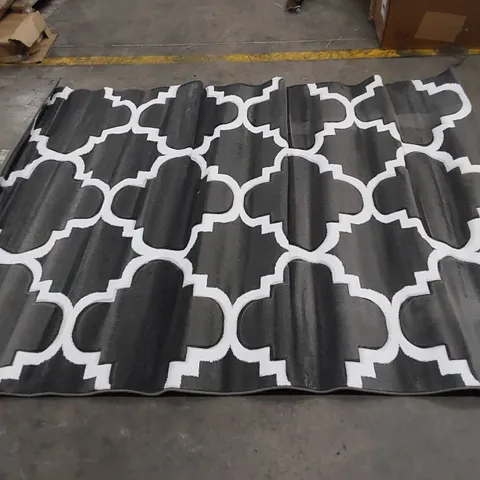 MODERN TRENDZ RUG - GREY // SIZE: 160 X 220cm