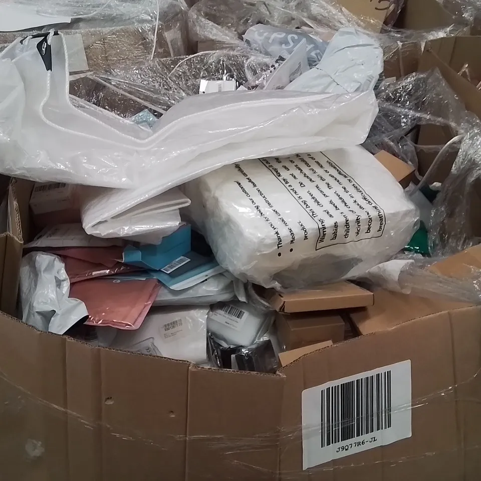 PALLET OF ASSORTED HOUSEHOLD GOODS AND PRODUCTS TO INCLUDE;PHONE CASE,LED BULB,SMART WATCH