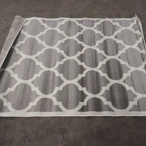 BRAND NEW BAGGED PACO HOME SINAI RUG - 170 x 120cm