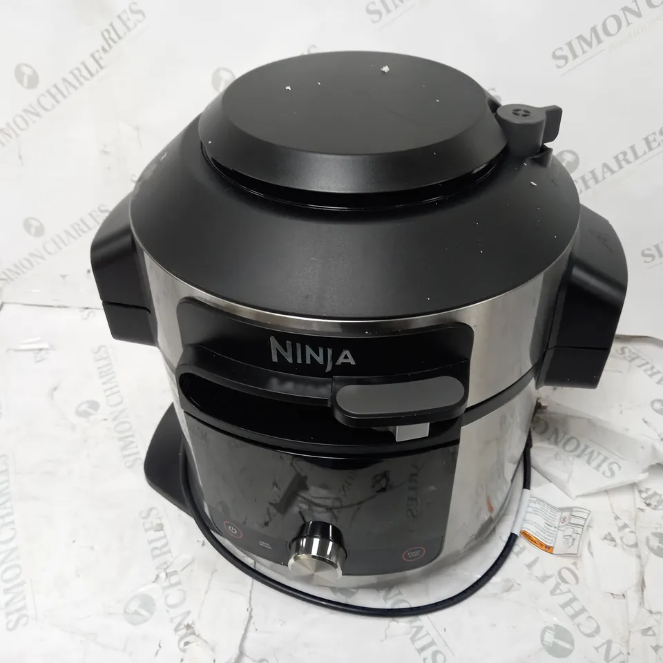 NINJA FOODI MAX SMARTLID 7.5L MULTI COOKER & AIR FRYER