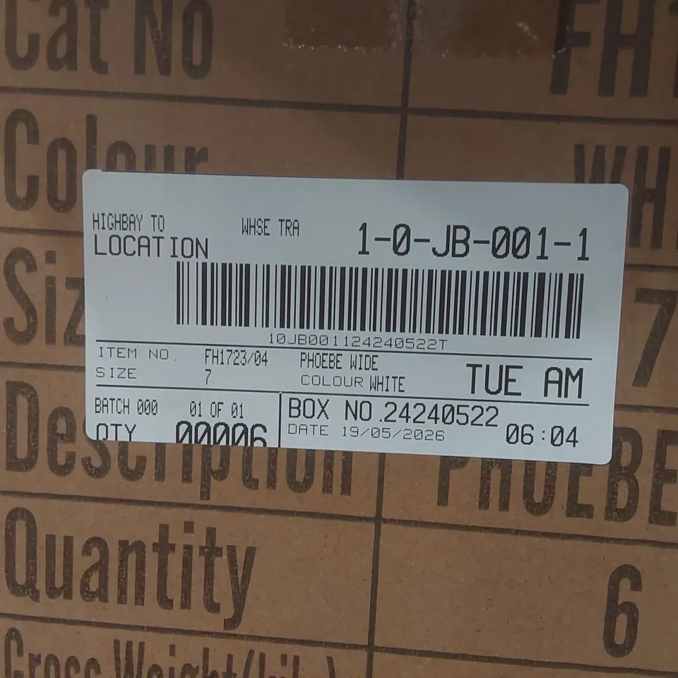BOX CONTAINING APPROXIMATELY 6x BRAND NEW SIMPLY BE WHITE PHOEBE WIDE SANDALS - SIZE 7
