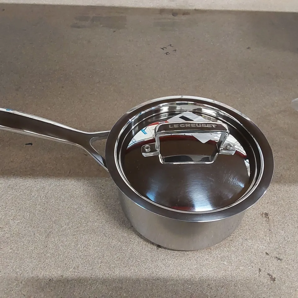 BAGGED LE CREUSET 1.9L PAN WITH LID (1 ITEM)