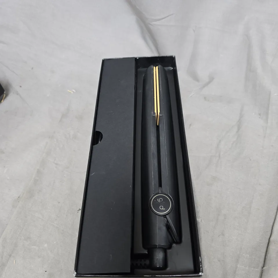 BOXED GHD ORIGINAL PROFESSIONAL HAIR STYLER