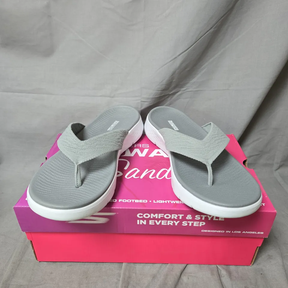 SKECHERS GOWALK GREY SANDALS – SLIP-ON THONG STYLE - SIZE 7