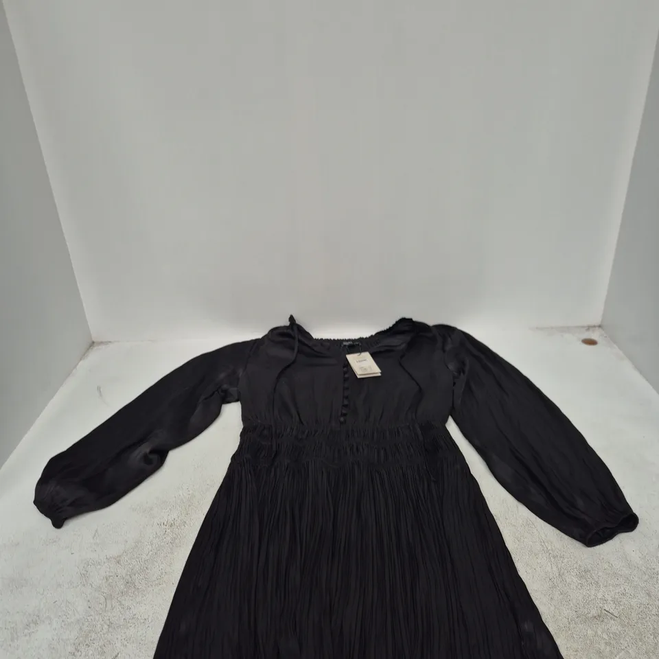 NOBODY'S CHILD PILAR PLISSE MINI DRESS – BLACK, UK 14 (EU 42, USA 10)