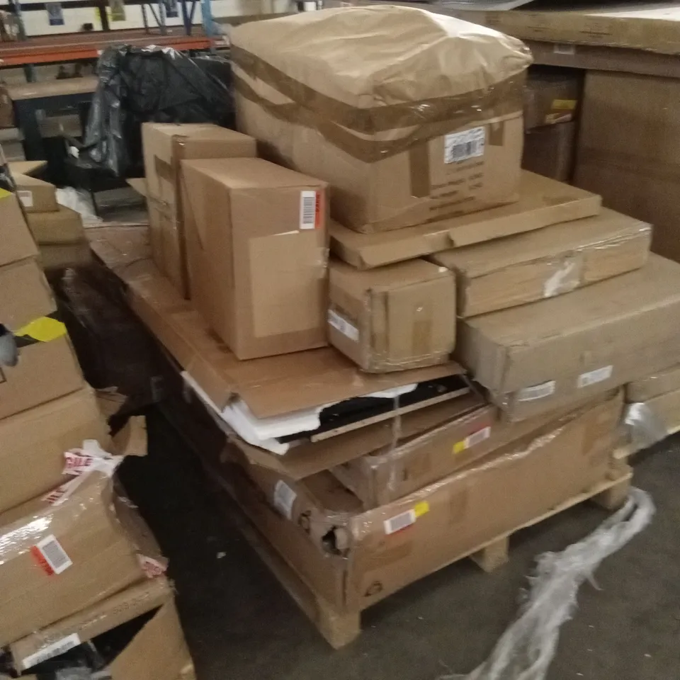 PALLET OF ASSORTED FLATPACK FURNITURE AND FURNITURE PARTS ETC