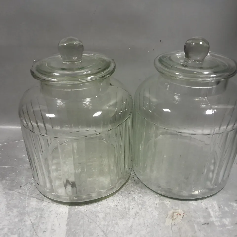 2 GARDEN TRADING GLASS JARS WITH LIDS - COLLECTION ONLY