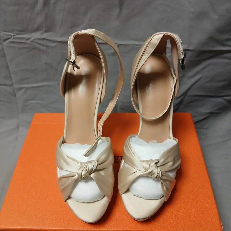 GRACE EVERY STEP NUDE SATIN KNOT-FRONT SANDALS WITH ANKLE STRAP – WOMEN'S HEELS SIZE 36