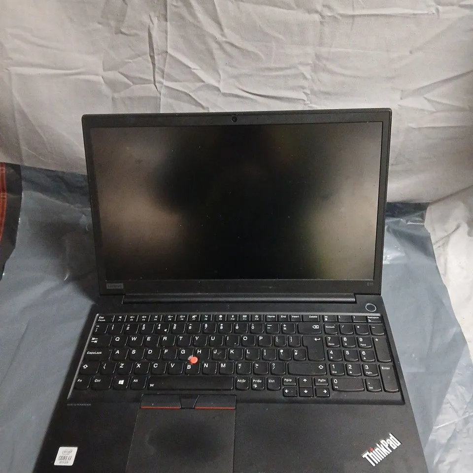LENOVO THINKPAD E15