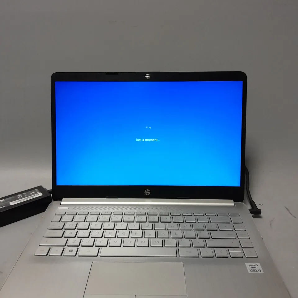 HP 14-CF2008NA LAPTOP INTEL CORE I3 4GB RAM