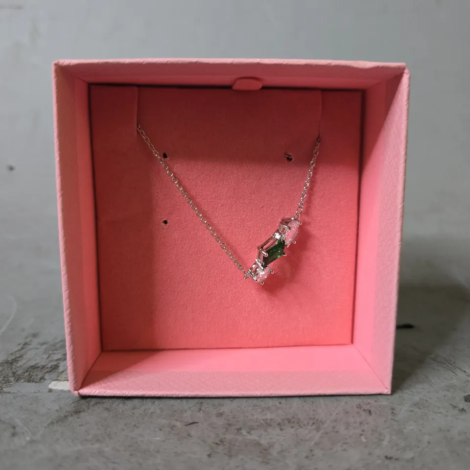 BOXED SWAROVSKI  GREEN RODIUM PLATED MESMERA PENDANT BANGLE 