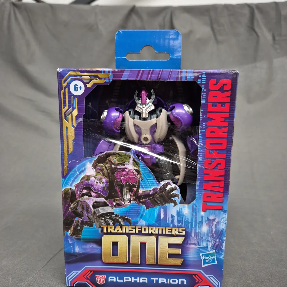 TRANSFORMERS ALPHA TRION FIGURE