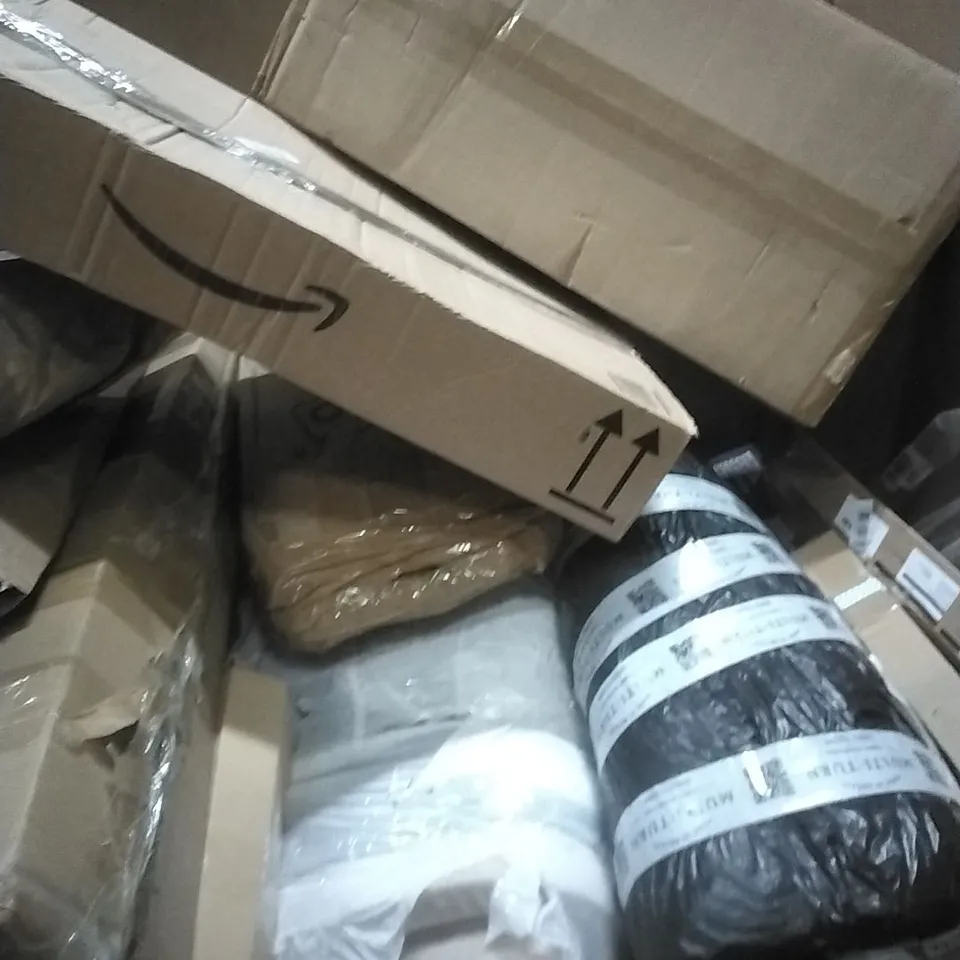PALLET OF ASSORTED ITEMS INCLUDING; RETRACTABLE MULTI-USE GATE, FOLDABLE WAGON, PICTURE FRAME