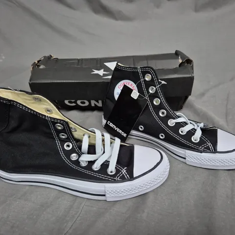 BOXED PAIR OF CONVERSE ALL STAR HIGHS BLACK - UK 4.5