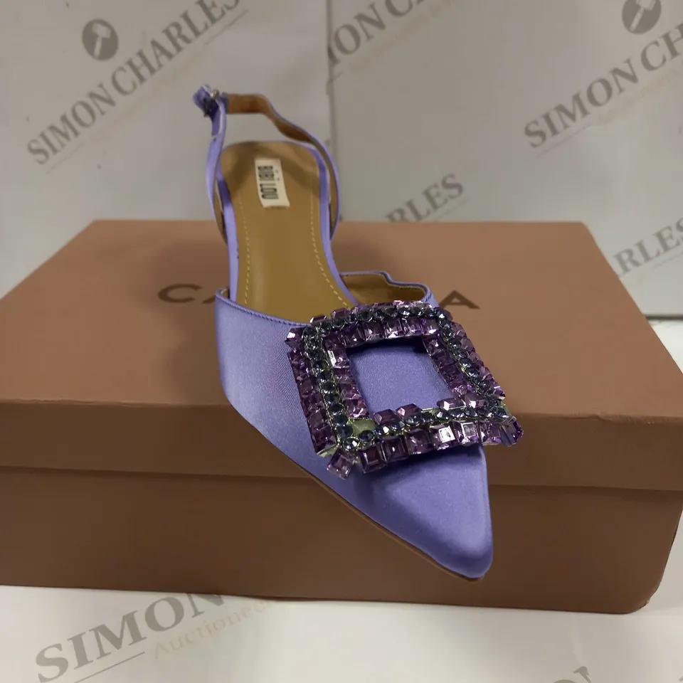 BOXED PAIR OF BIBI LOU HEELS UK SIZE 4