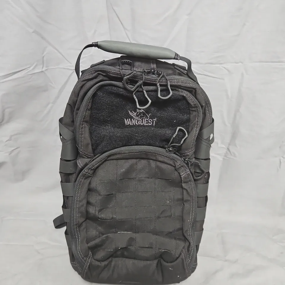 VANGUARD CAMERA BACKPACK