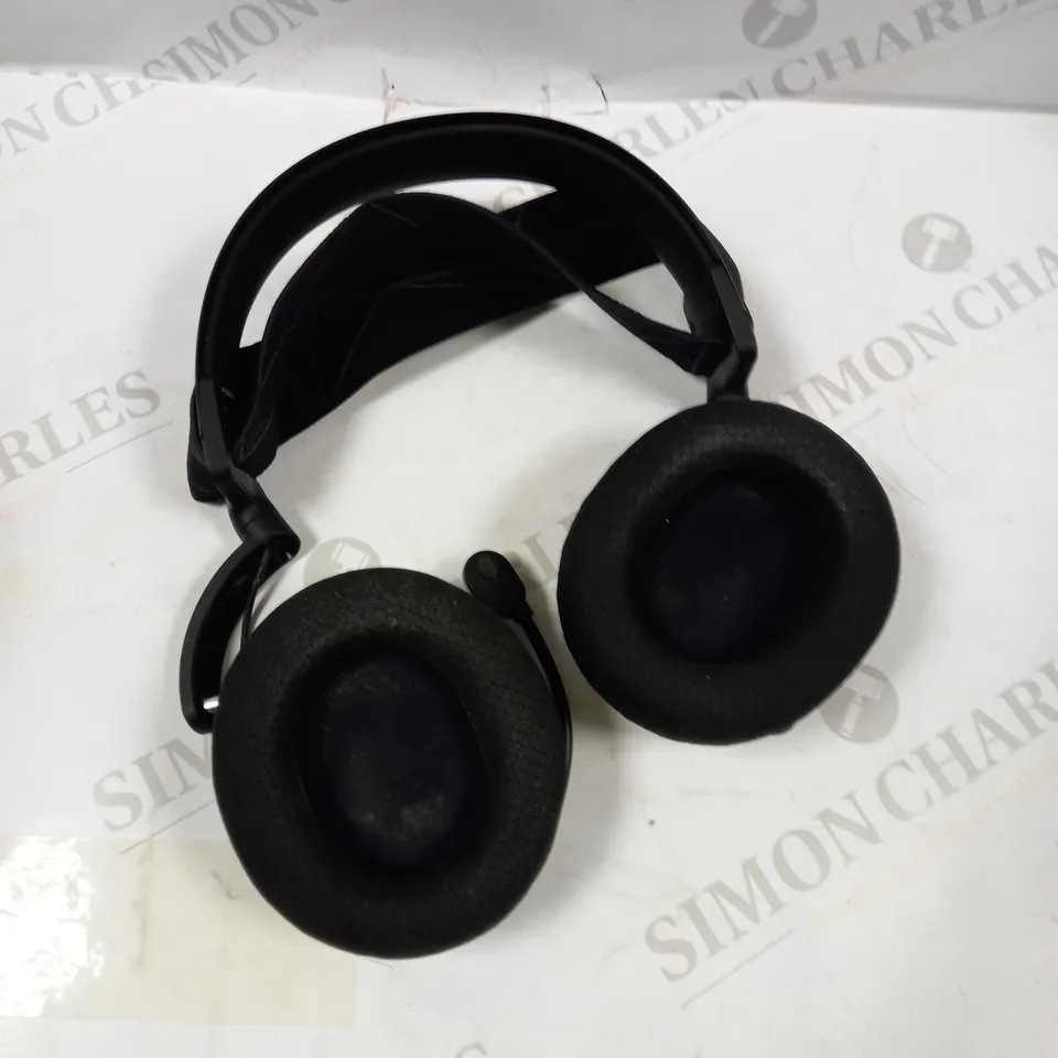 STEELSERIES ARCTIS 7 WIRELESS GAMING HEADSET