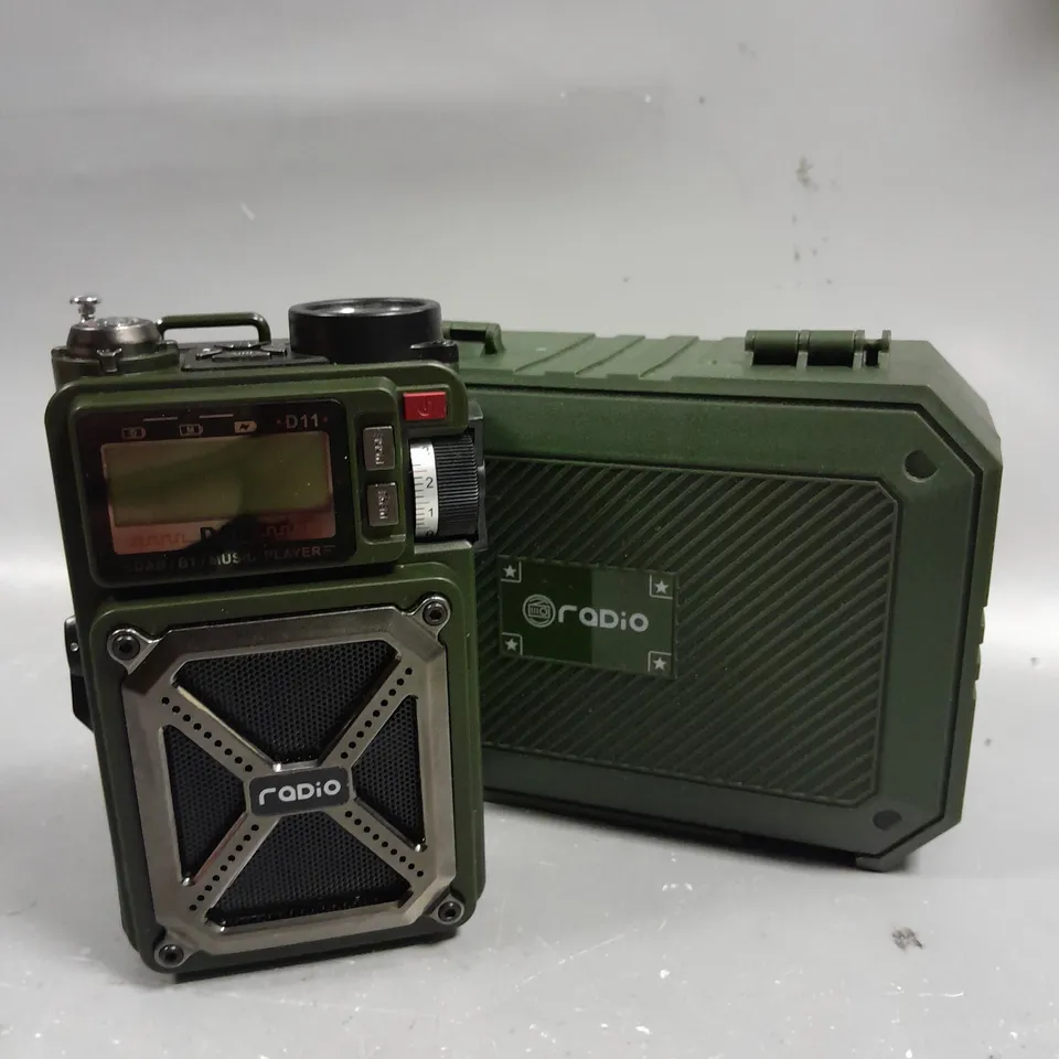 GREADIO PORTABLE DAB/DAB+/FM SOLAR RADIO
