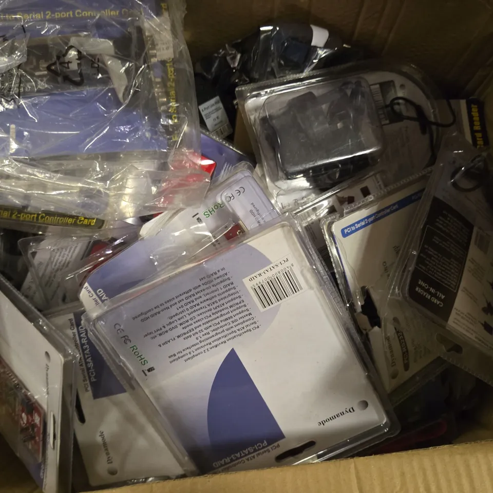 APPROXIMATELY 20 ASSORTED ELECTRICAL ITEMS TO INCLUDE ALL-IN-ONE CARD READER, PCI SERIAL ATA CONTROLLER CARD, USB2.0 TO SATA CONVERTER, ETC - COLLECTION ONLY
