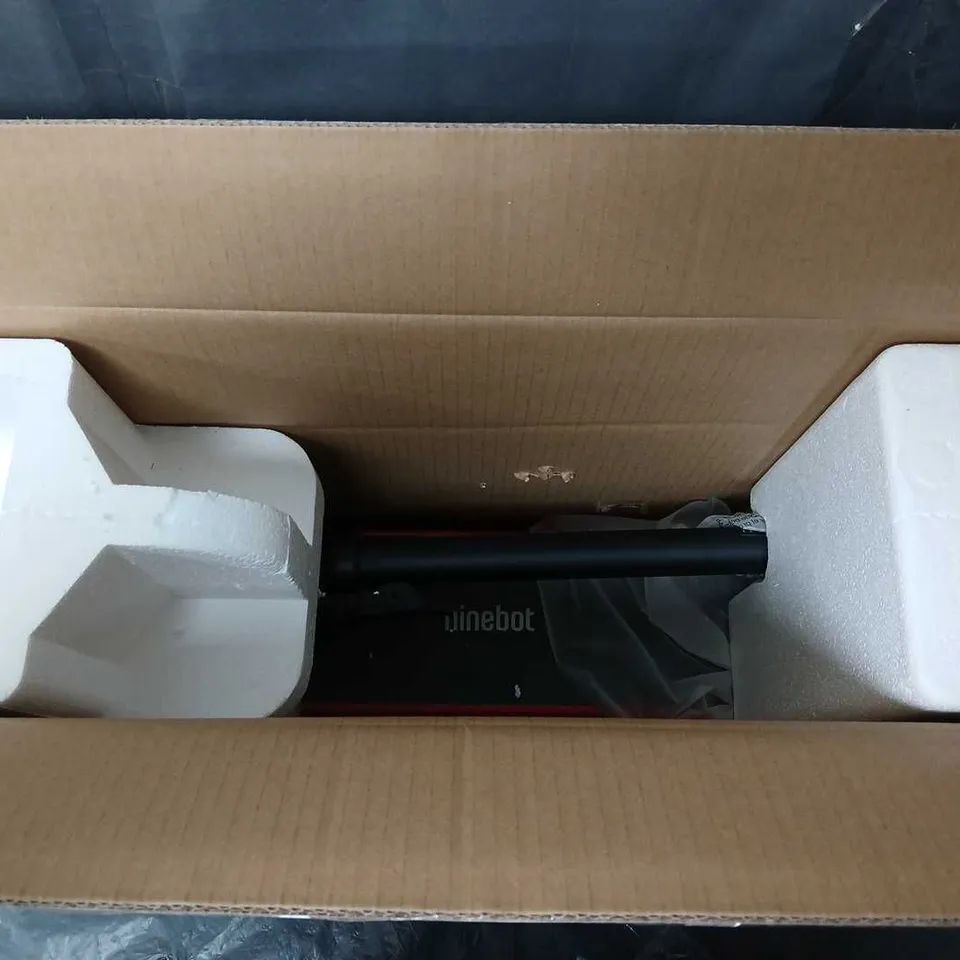 BOXED NINEBOT EKICKSCOOTER ELECTRIC SCOOTER - COLLECTION ONLY 