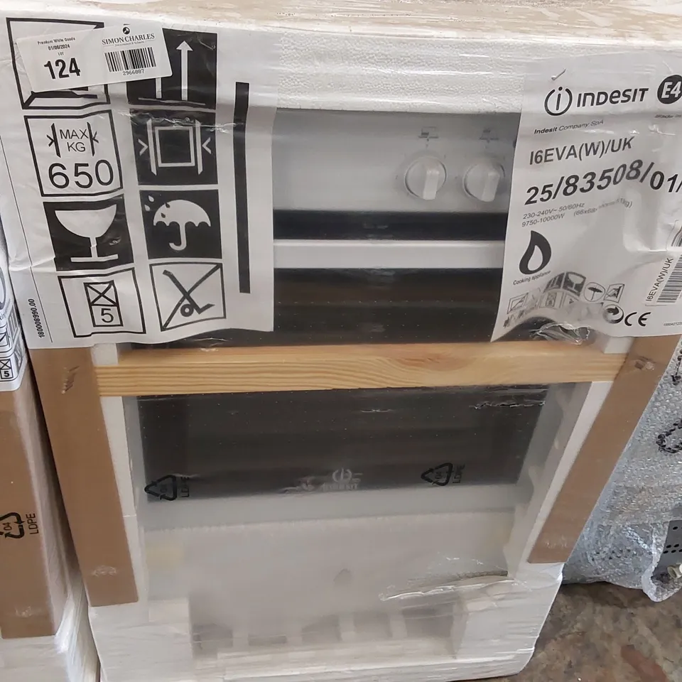 INDESIT OVEN I6 EVA (W) UK