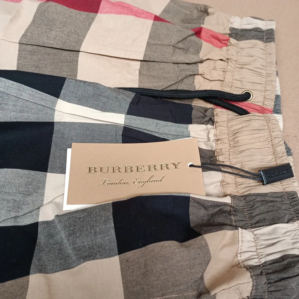 BURBERRY CHECK SHORTS SMALL TAGGED