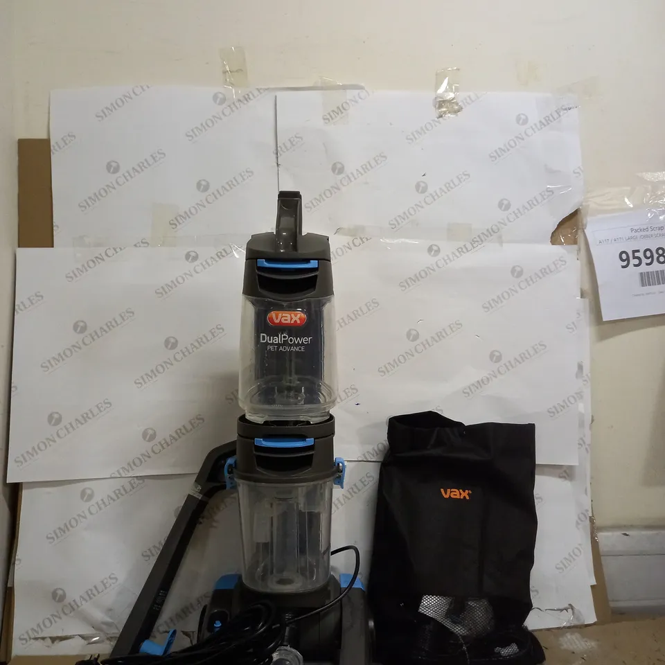 VAX DUAL POWER PET ADVANCE CARPET CLEANER