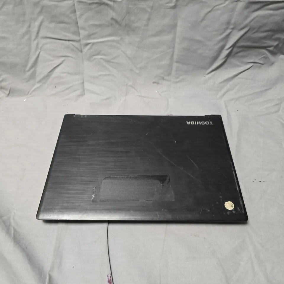 TOSHIBA SATELLITE PRO R40-C LAPTOP 