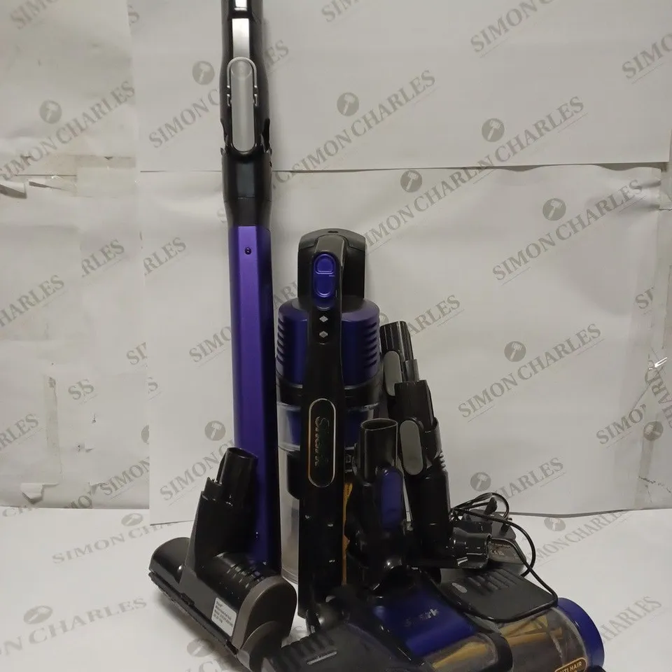 SHARK ANTI HAIR WRAP CORDLESS PET VACUUM CLEANER IZ202UKT
