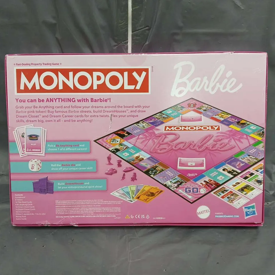 BOXED MONOPOLY BARBIE BOARD GAME  RRP £29.99