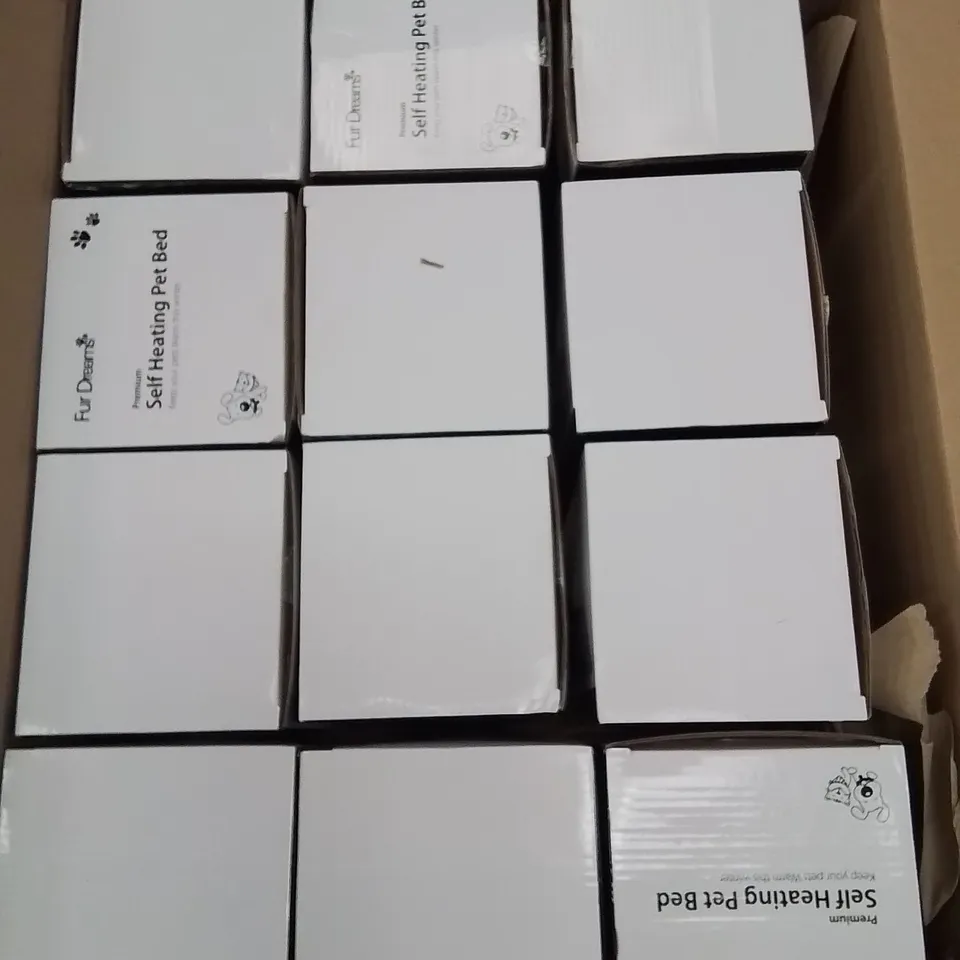 BOXED FURDREAMS X12 SELF HEATING PET BED